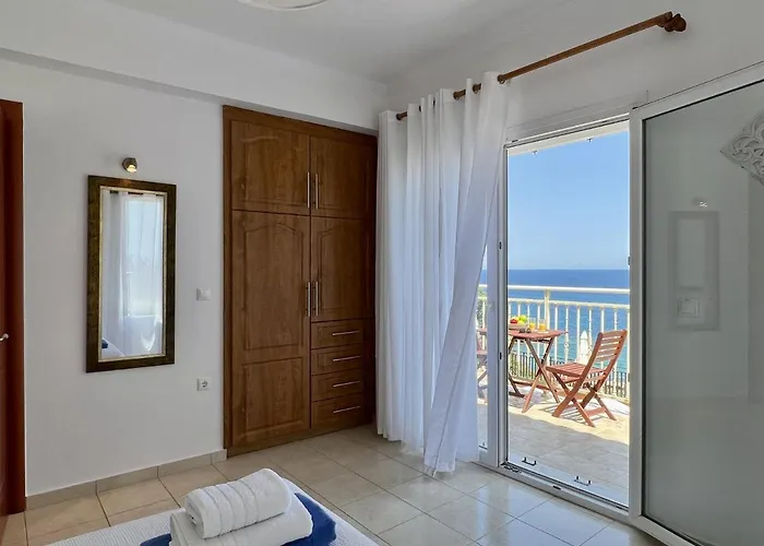 Villa Korfos *